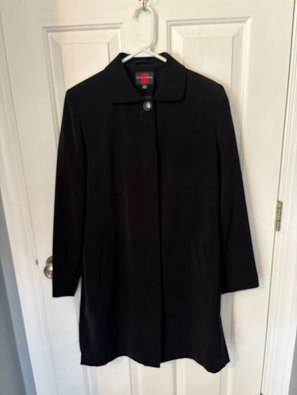 Gallery Black Single-Button Trench Coat